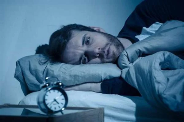 New Study: Lack of Sleep in Your 40s Can Accelerate Brain Aging