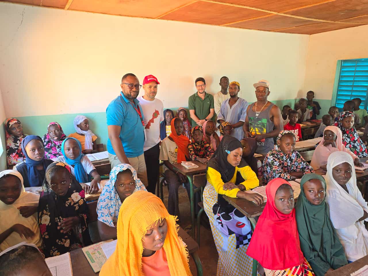 “Opty Distribution”, a Committed Moroccan Company, at the Heart of Solidarity Among Southern Countries: Over 2,000 Pairs of Glasses Donated for Eye Health in Senegal